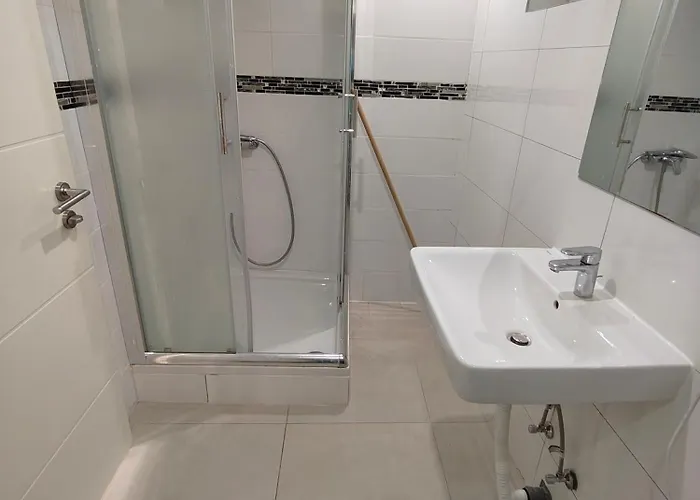 Mobilierte Monteuerswohnungen Mit 2 Betten Stuttgart, Boeblingen, Reutlingen, - Heimbacheg